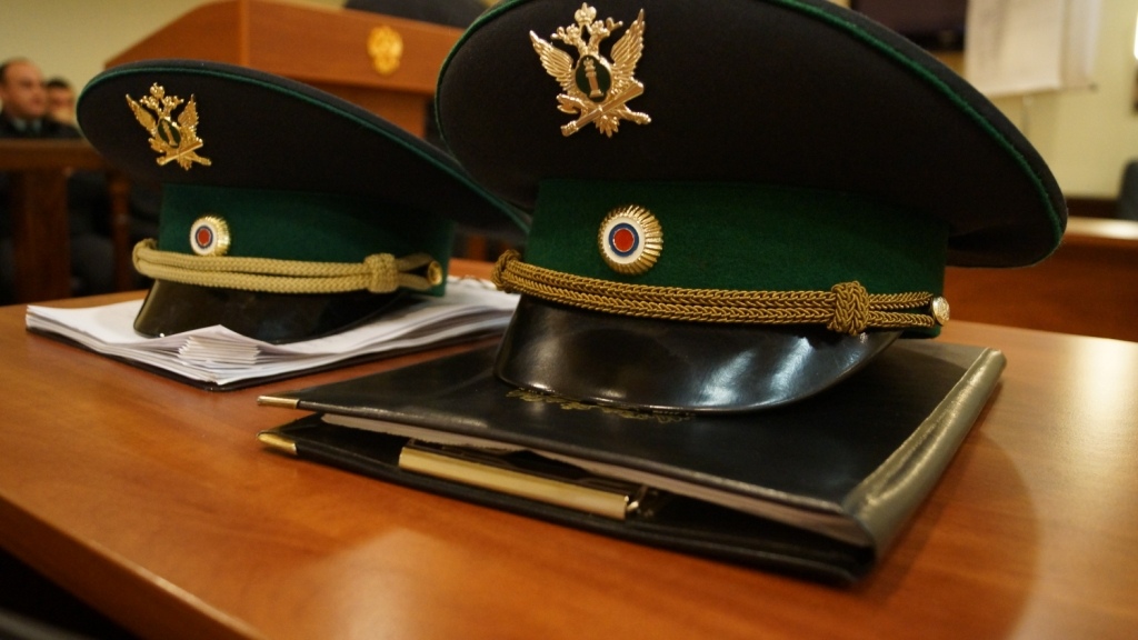 С брасовского лихача судебные приставы взыскали 230 тысяч рублей