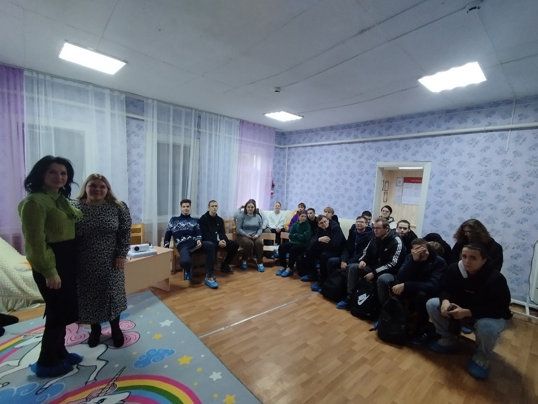 Студенты БПЭТ совершили экскурсию в Центр психолого-педагогической, медицинской и социальной помощи Брасовского района