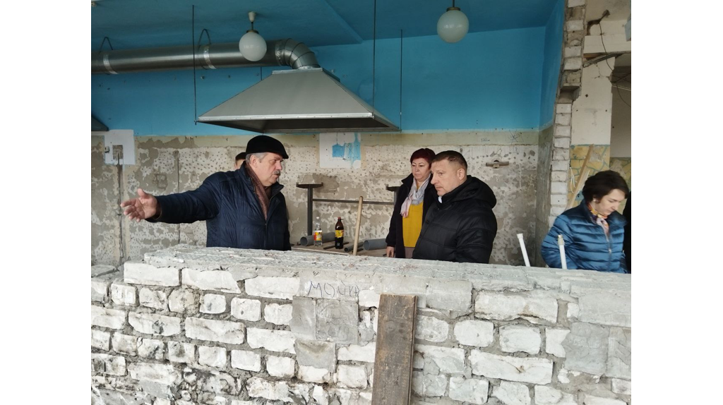 Капремонт Кокинской школы Выгоничского района идет полным ходом