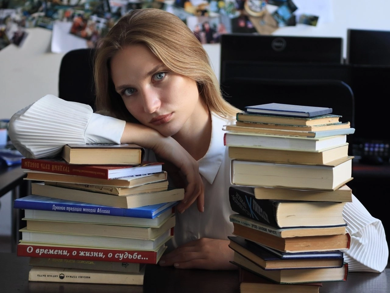 Выпускница Локотской школы №2 имени Н.Ф. Струченкова Ксения Муравьева вошла в состав Молодежного парламента при Госдуме