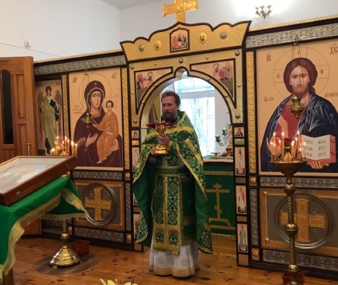 В день памяти преподобного Сергия храм в посёлке Локоть отметил малый престольный праздник