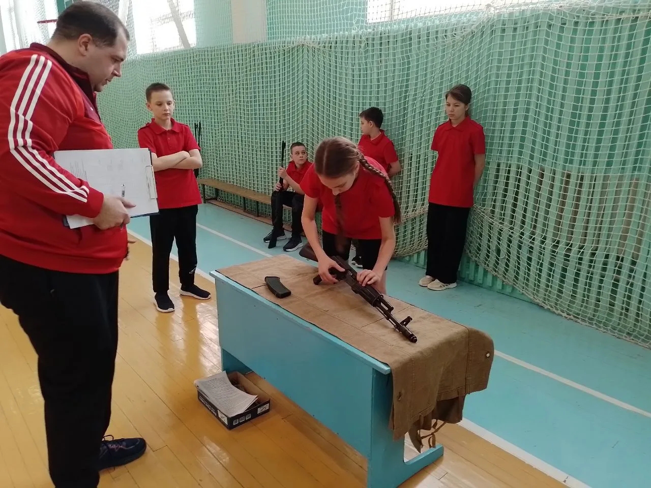 В Брасовком районе прошел муниципальный этап конкурса-многоборья «Растим патриотов»