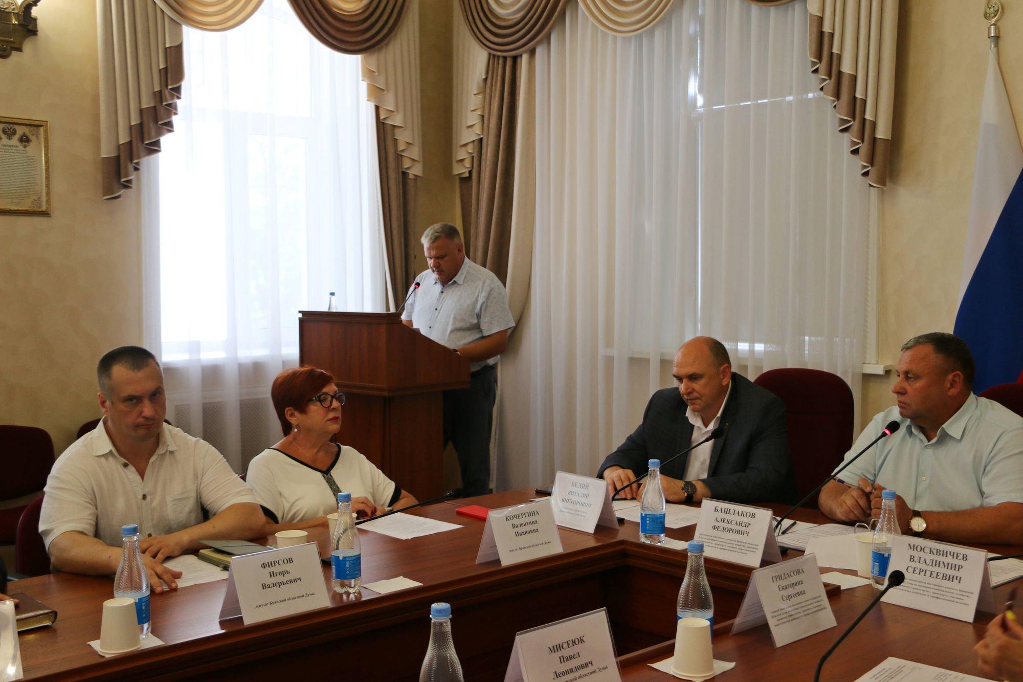 Развитие улично-дорожной сети в областном центре обсудили депутаты профильного комитета