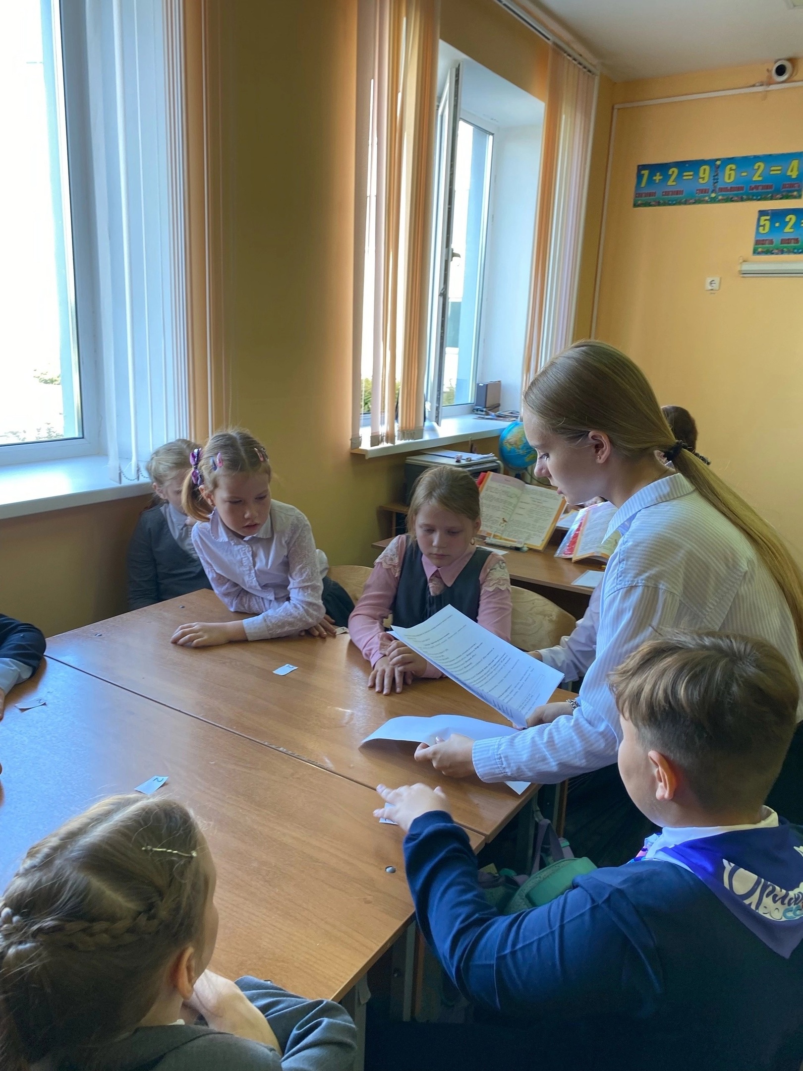 В ЛСОШ №2 имени Н.Ф. Струченкова прошел необычный урок-викторина под девизом «Быть грамотным-важно!»