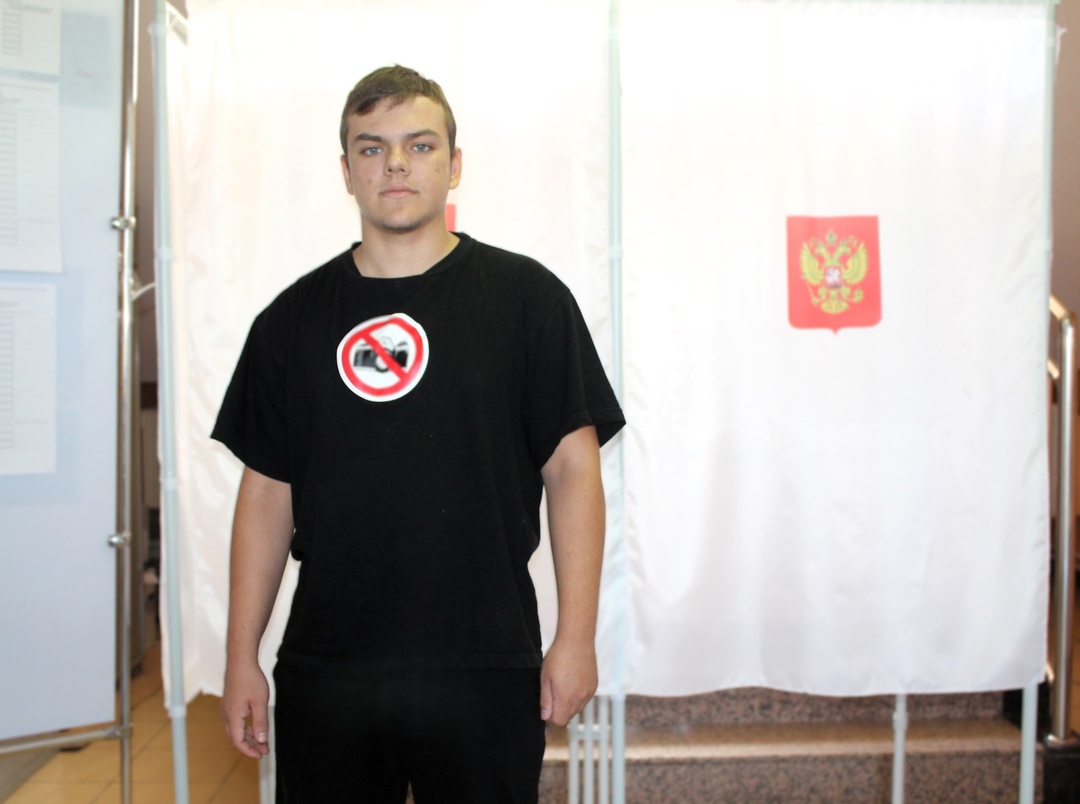 Иван Дьяченко, студент 3-го курса БПЭТ, впервые воспользовался своим правом голоса