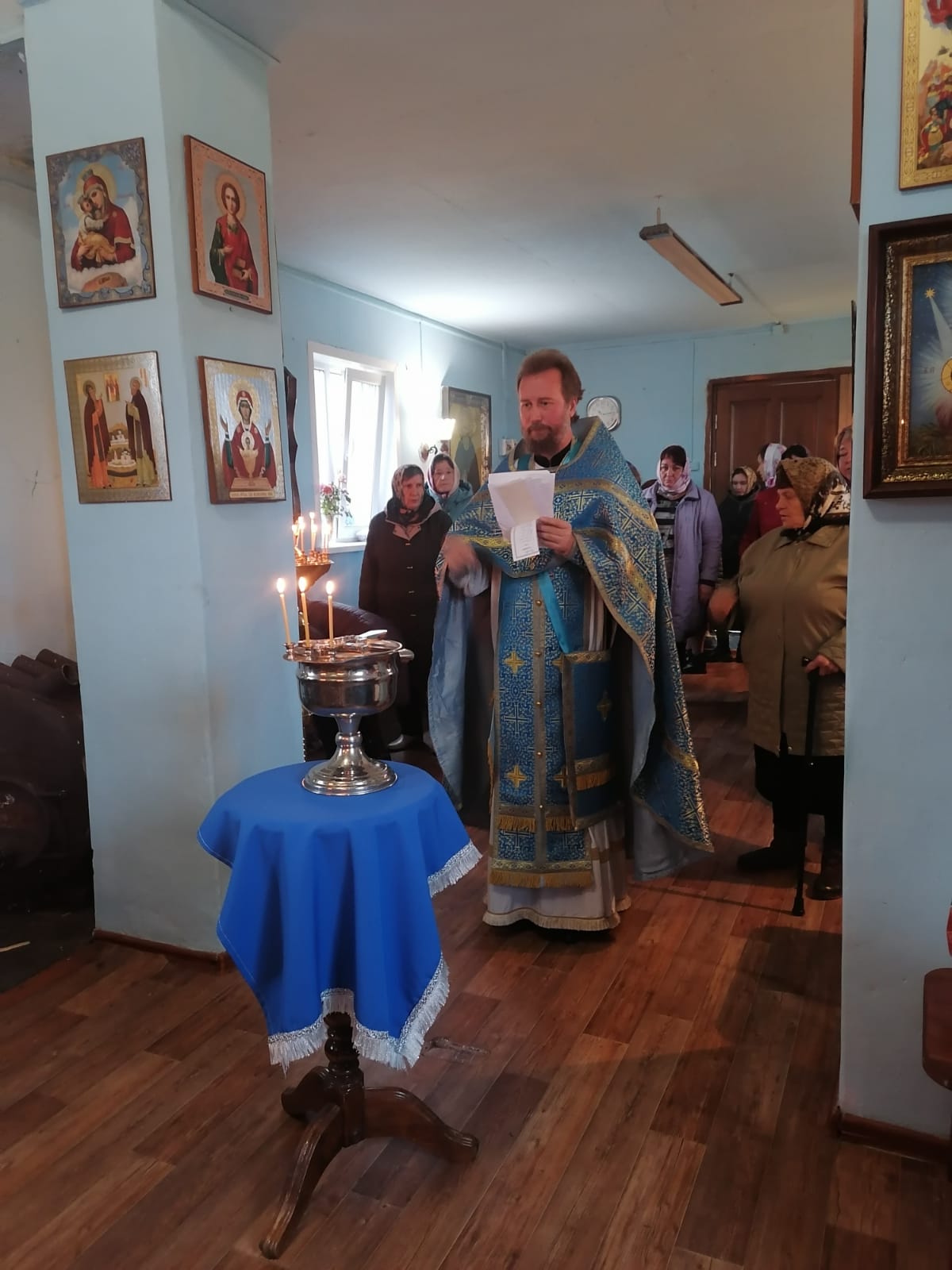 Храм Покрова Пресвятой Богородицы деревни Погребы отметил свой престольный праздник