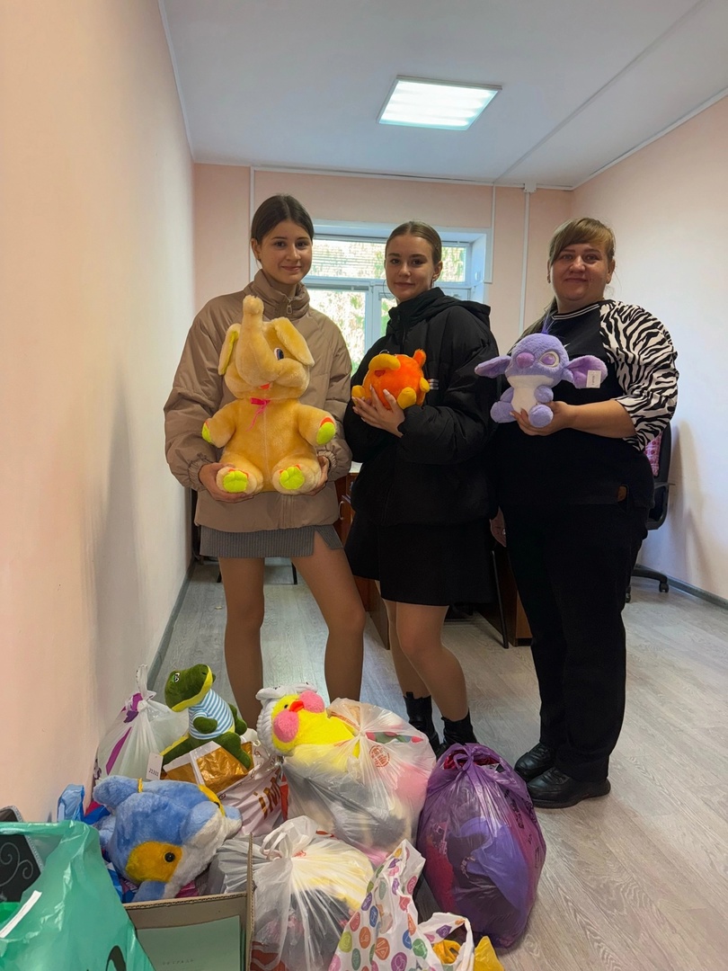 В Локотской школе №2 им. Н.Ф. Струченкова прошла акция «День добрых дел»