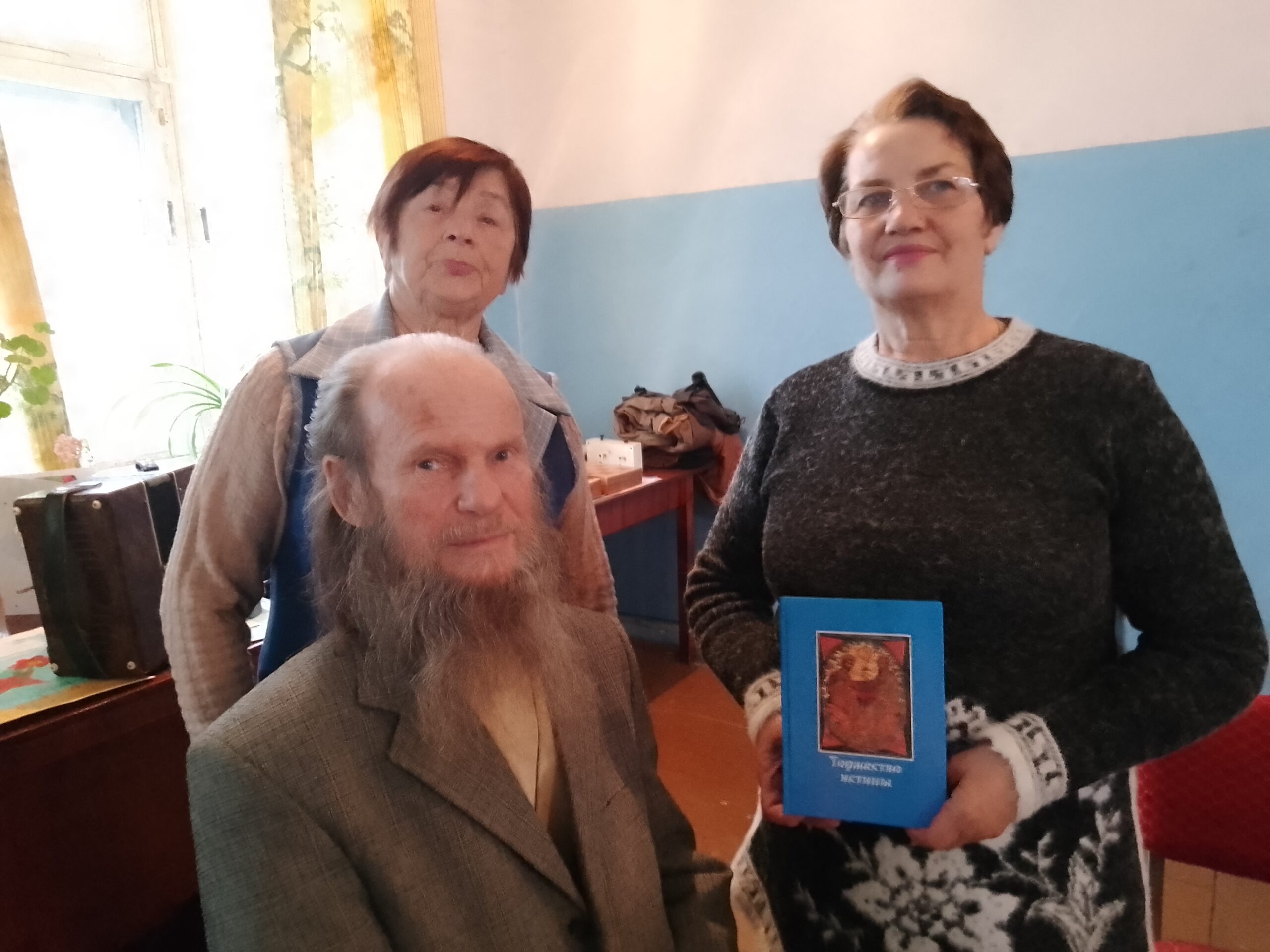 В редакции районной газеты «Вестник» прошло заседание клуба «В кругу друзей»