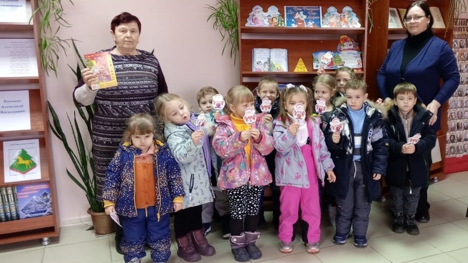 Воспитанникам Погребского сада рассказали о главном волшебнике страны и его празднике