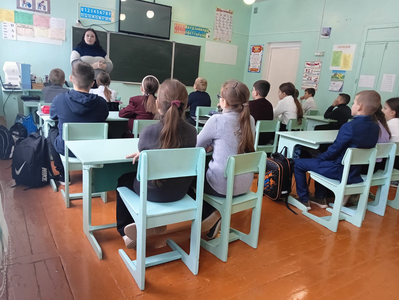 В Погребской сельской библиотеке прошел час памяти «Нет безымянных героев»
