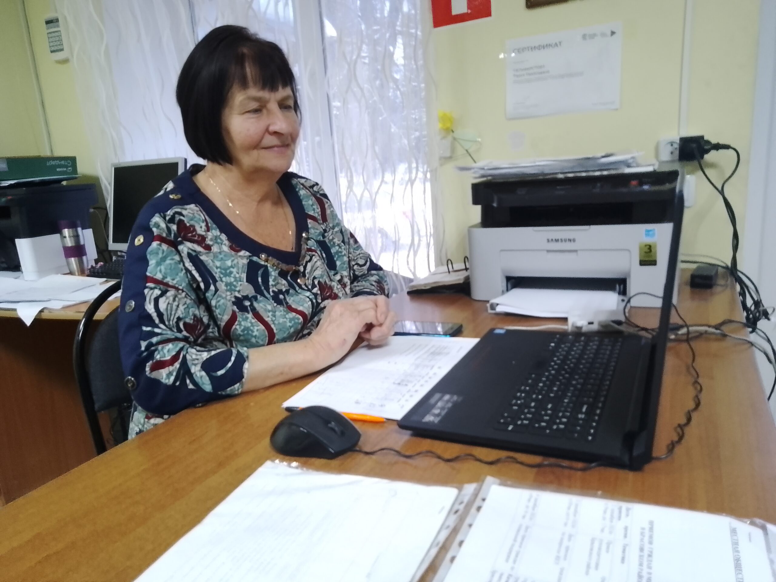 Депутат Брасовского районного Совета народных депутатов Раиса Селиверстова выразила свое мнение о принятом депутатами областной думы бюджете региона