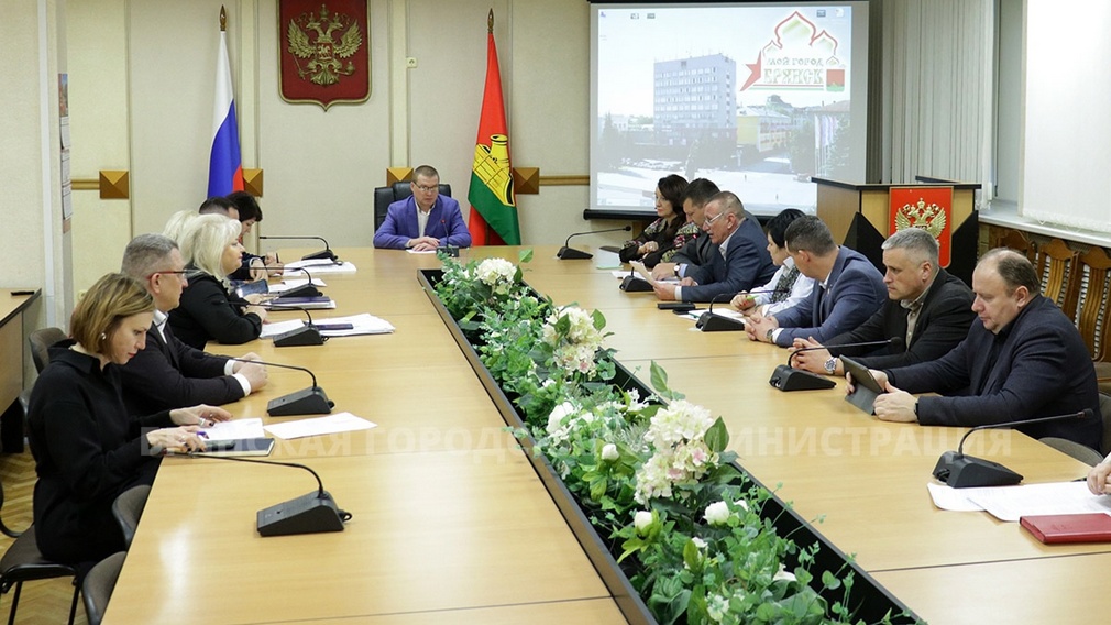 В Брянске отремонтируют минимум четыре двора