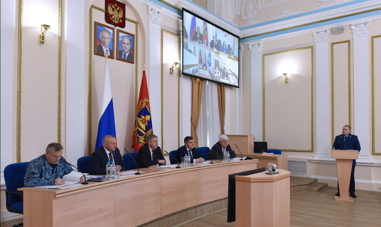 Губернатор провел заседание постоянно действующего координационного совещания по обеспечению правопорядка в Брянской области