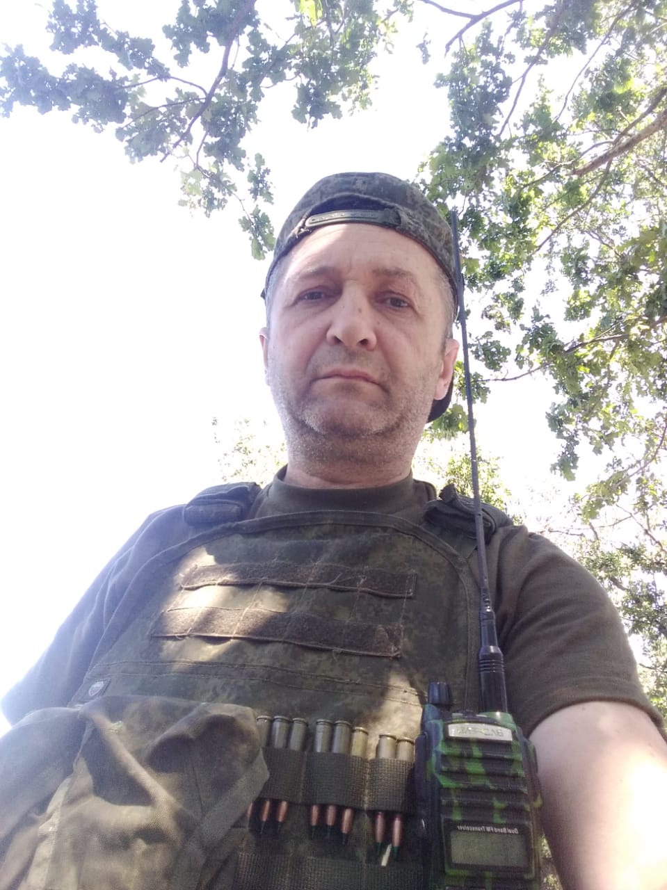 Сегодня в п. Локоть проводили в последний путь Бубырь Александра Николаевича, погибшего при исполнении воинского долга