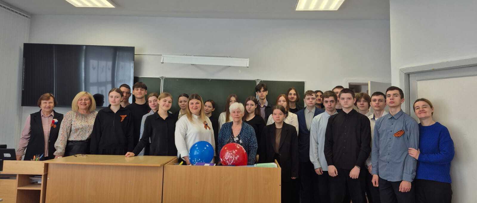 Для учащихся ЛСОШ №3 провели встречу на диалоговой площадке «Трудовая доблесть»