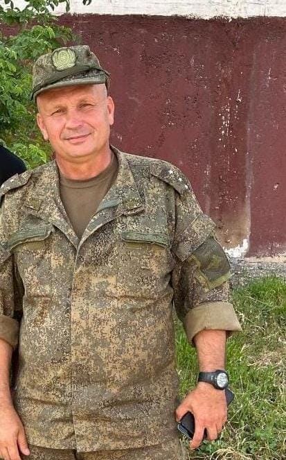 Сегодня в Брасовском районе простились в погибшим в зоне проведения специальной военной операции Прохоровым Виталием Александровичем