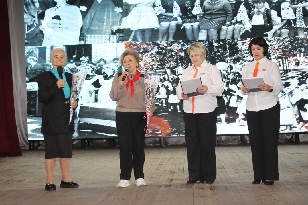 В ЛДК имени А.П. Менякина состоялся районный фестиваль детских школьных организаций «Планета детства»