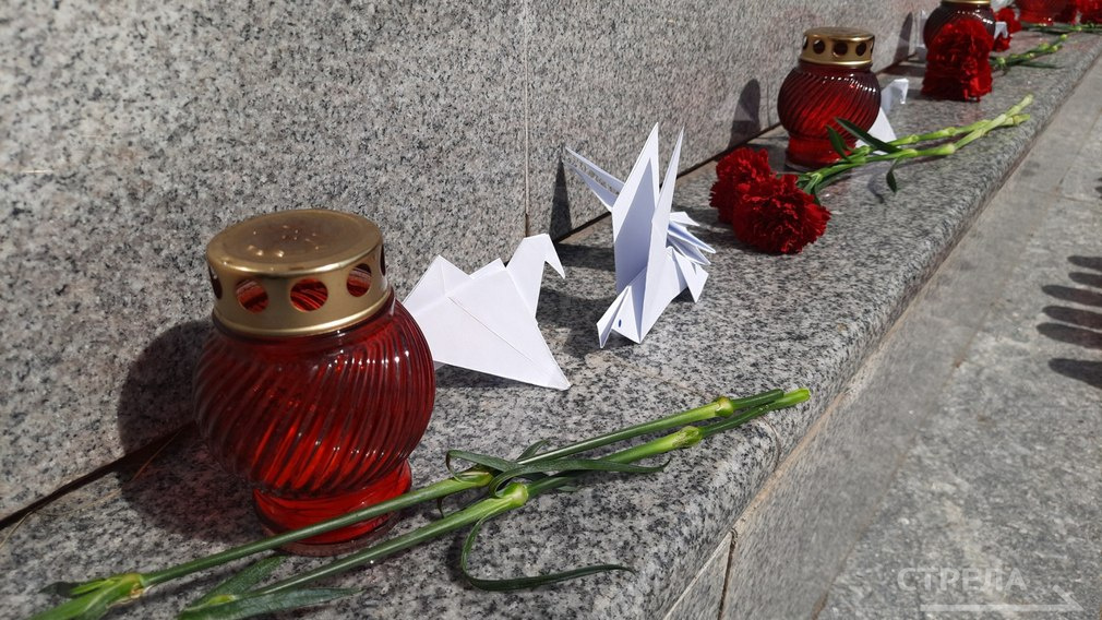 В Брянске прошла акция ко Дню памяти детей, погибших в ходе войны на Донбассе
