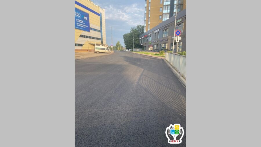 По улице Куйбышева в Брянске продолжается капремонт дороги