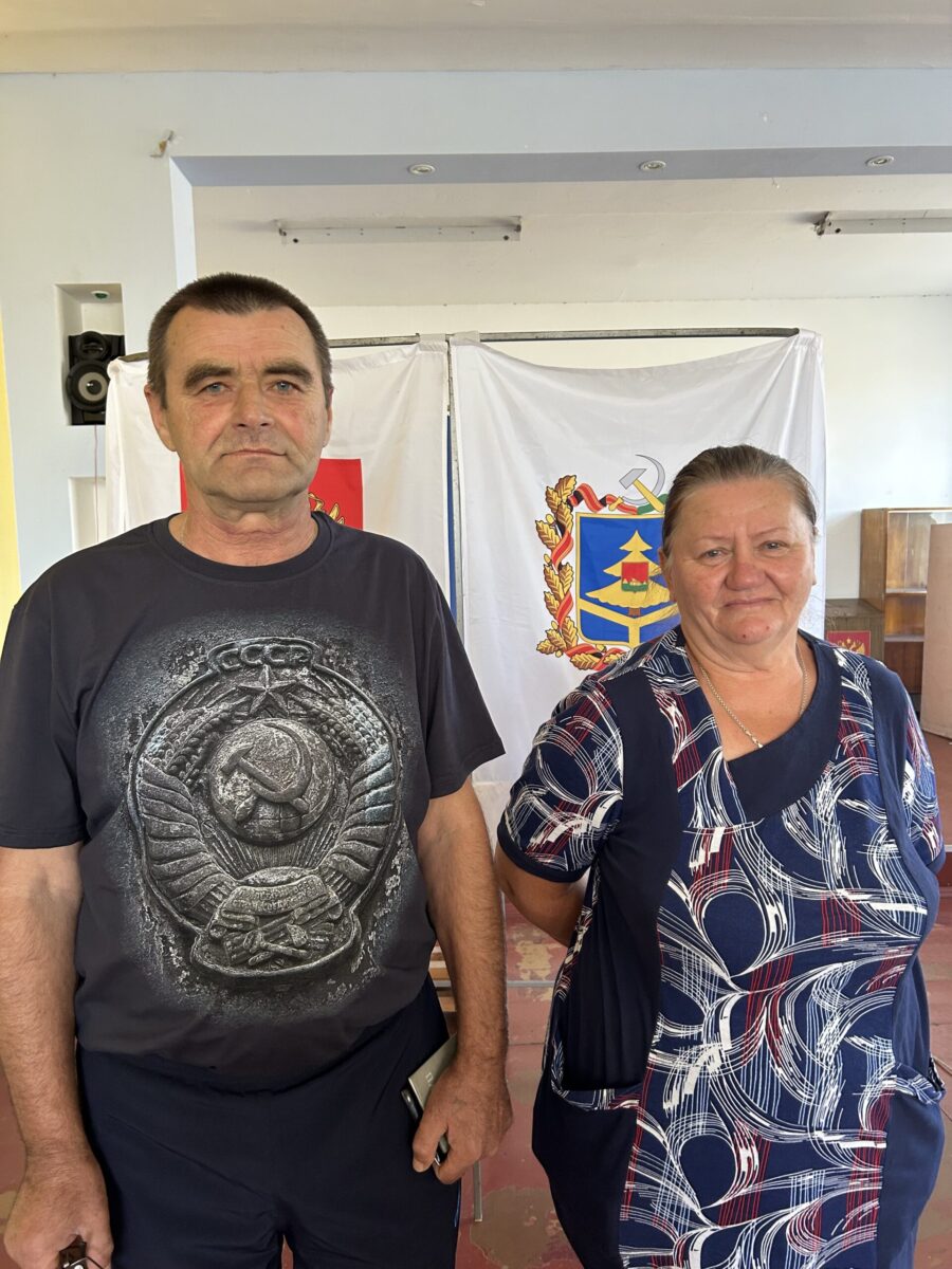 Супруги Алфимовы из деревни Кропотово исполнили свой конституционный долг