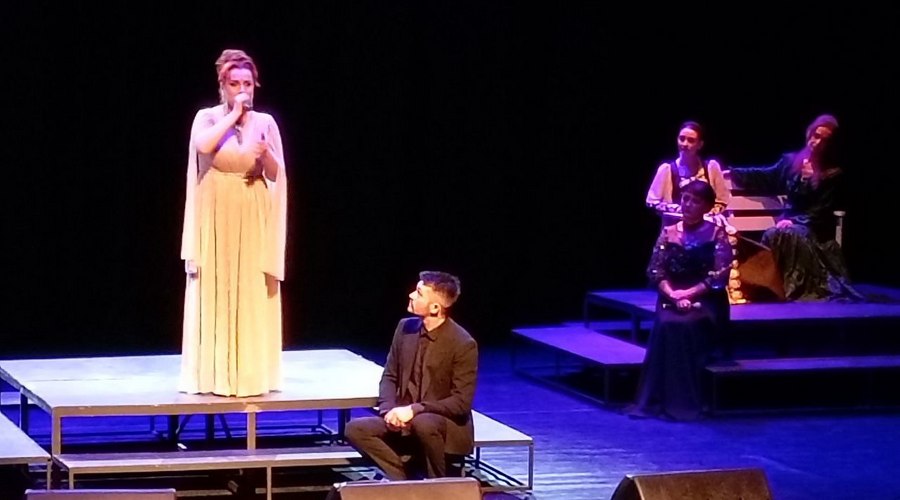 В Брянской областной филармонии прошёл концерт «Романс — вчера, сегодня, завтра…»