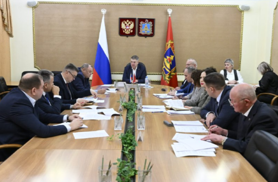 Александр Богомаз: в 2025 году для детей-сирот приобрели 270 квартир