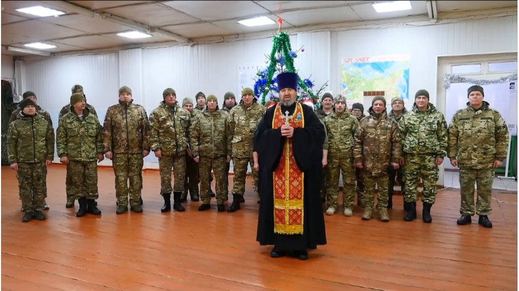 Иерей Александр Беликов поздравил командование и личный состав бригады БАРС – Брянск с праздниками