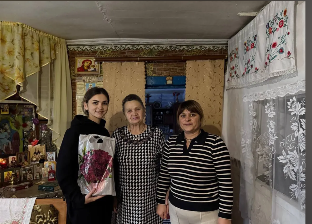 Сотрудники Крупецкого  СДК провели акцию «Открой сердце для добра»