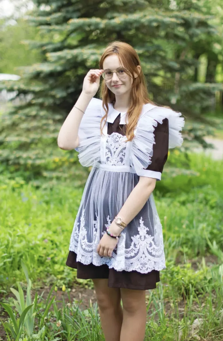 Педагоги Глодневской школы рассказали об успехах ученицы и активистки Лауры Корнюшиной