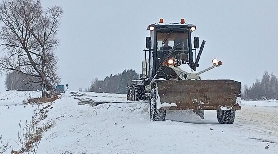 Дороги Жуковского округа и Трубчевска чистят круглосуточно