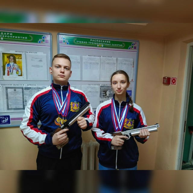 В Брянске прошло Первенство области по пулевой стрельбе