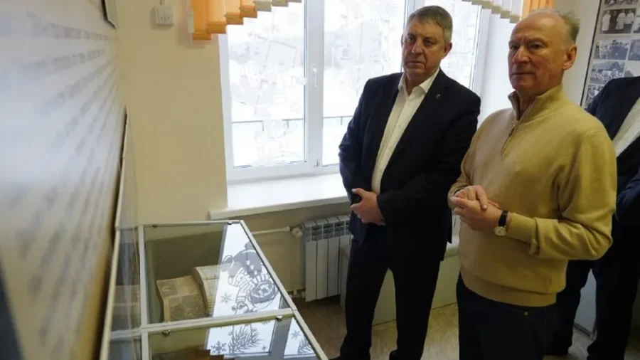 Александр Богомаз: «Без прошлого нет настоящего, а без настоящего нет будущего»