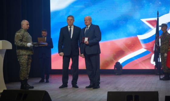 Губернатор Александр Богомаз поздравил бойцов «БАРС-Брянск» с Днем защитника Отечества