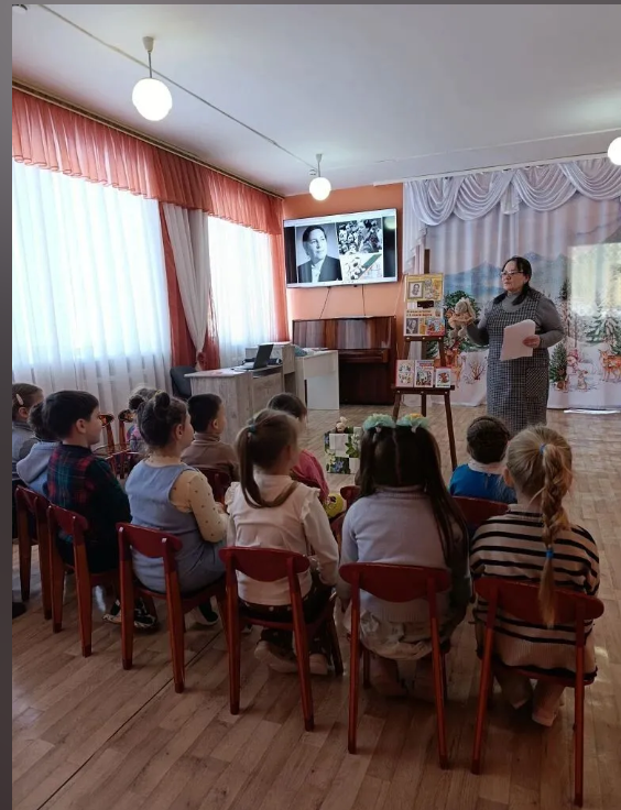 В детском саду в Брасовском районе провели литературный час «Поэзия доброты Агнии Барто»