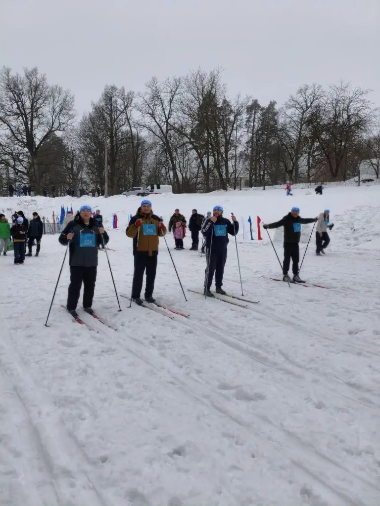 Замгубернатора Брянской области Алексей Жук принял участие в «Лыжне России»
