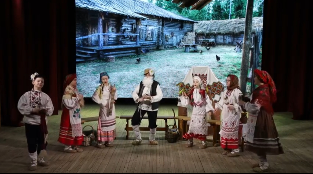 Локотские школьники заняли 2 место на фестивале «Веселый карагод»