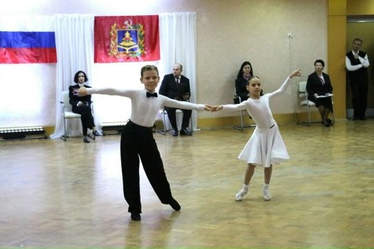 В Брянске прошли соревнования по танцевальному спорту