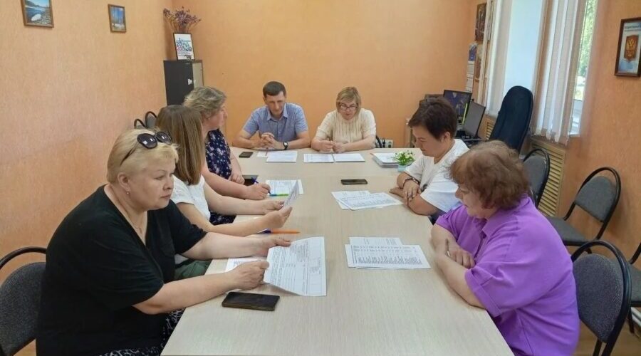 В отделе социальной защиты населения района прошло заседание межведомственной комиссии