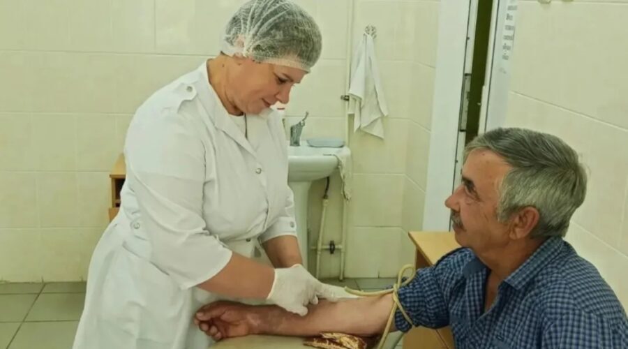 Передвижной медицинский комплекс работал в селе Глоднево