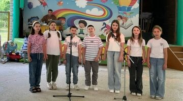 В парке культуры и отдыха п. Локоть прошла концертная программа