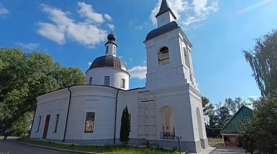 В Брасово завершается реставрация 250‑летней Васильевской церкви