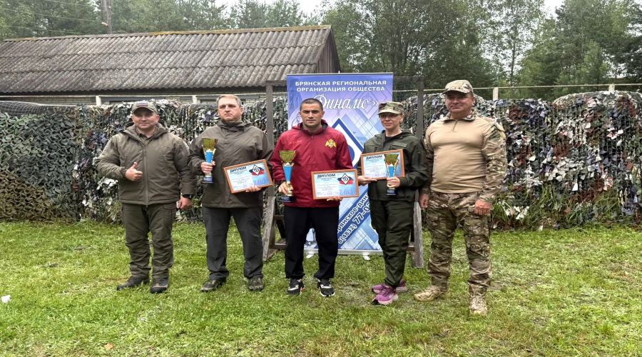 Брянские росгвардейцы завоевали золото на региональном чемпионате по служебному биатлону
