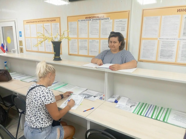 Локотчанка направила часть средств государственной поддержки на обучение сына в автошколе