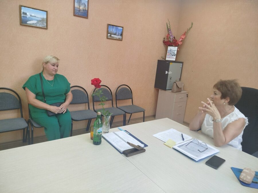 Замдиректора брянского департамента соцполитики посетила Брасовский район
