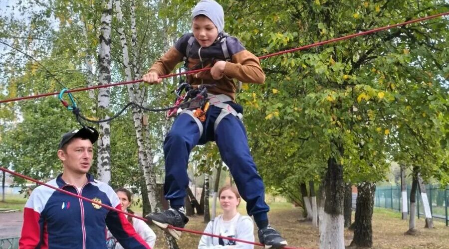 Брянская команда «Заря» готовится к финалу всероссийской «Семейной зарницы» в Волгограде