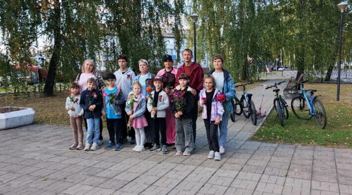 Участники любительского объединения «В кругу семьи» совершили велопробег