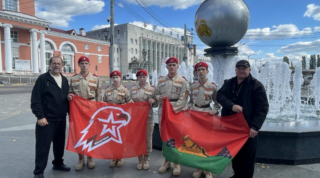 Брянские юнармейцы Поста №1 вошли в десятку лучших на Всероссийском слёте «Наследники Победы»