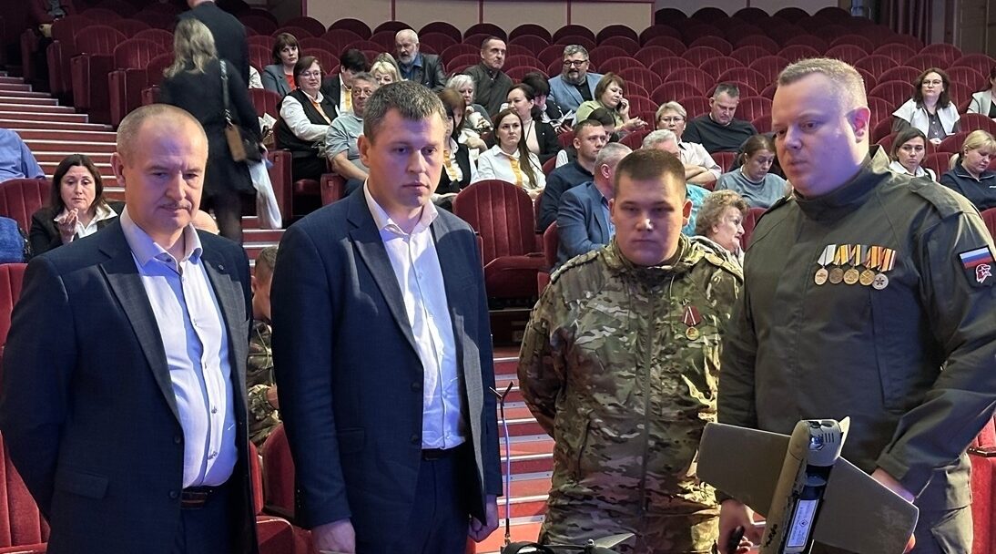 Брянские педагоги определили новые векторы военно-патриотической работы
