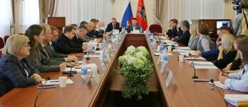 В Брянске состоялось заседание комитета по бюджету, налогам и экономической политике