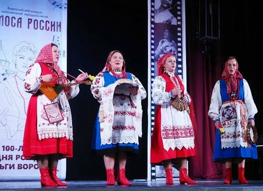 Брянский фольклорный ансамбль «Макоша» стал лауреатом Всероссийского конкурса «Голоса России»
